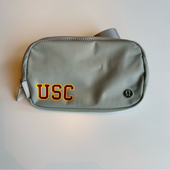 Lululemon x USC Everywhere Belt Bag - Picture 2 of 11